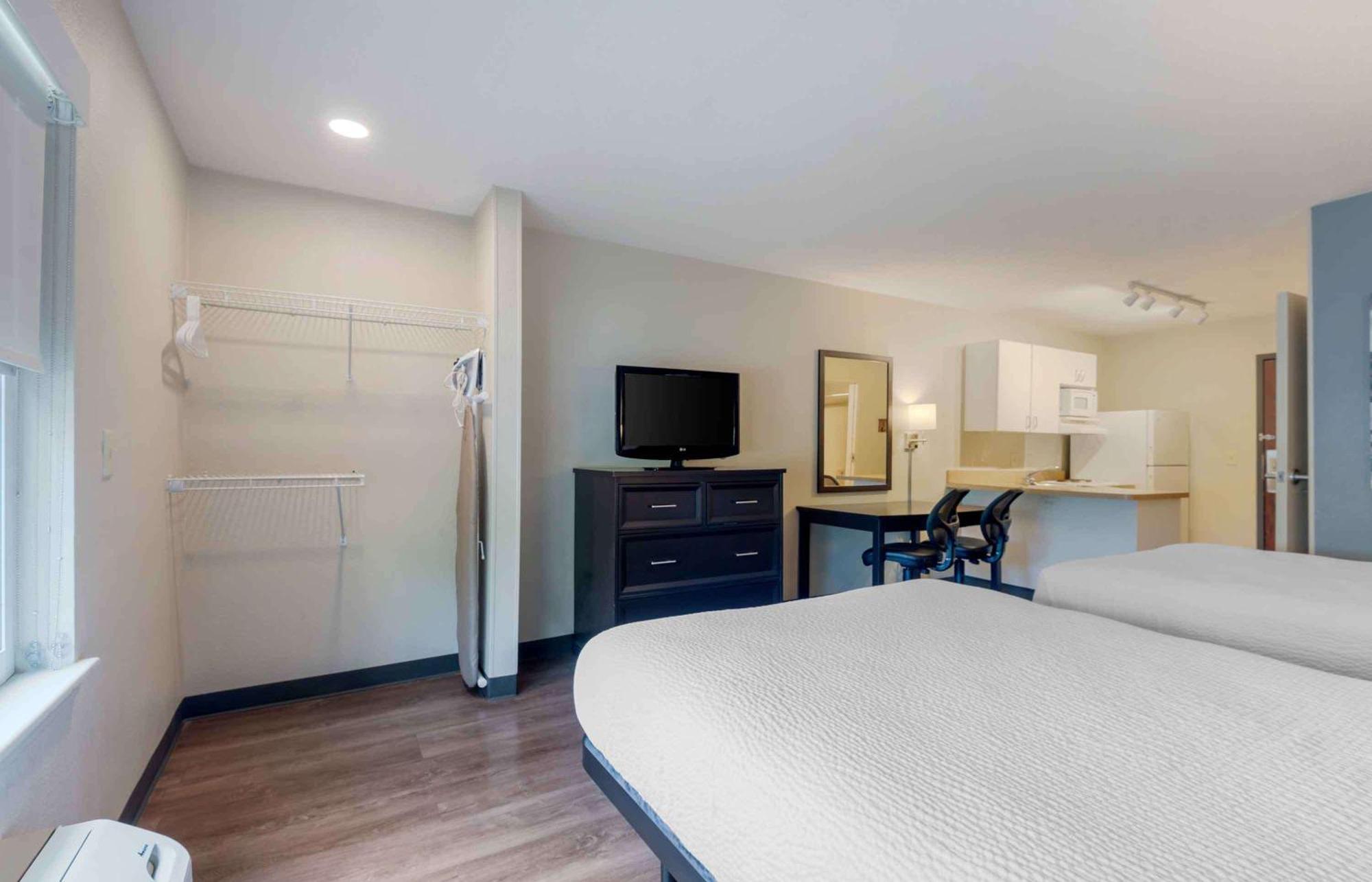 Extended Stay America Suites - Charlotte - University Place Ngoại thất bức ảnh